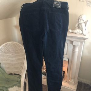 Gap Slim Straight Jeans